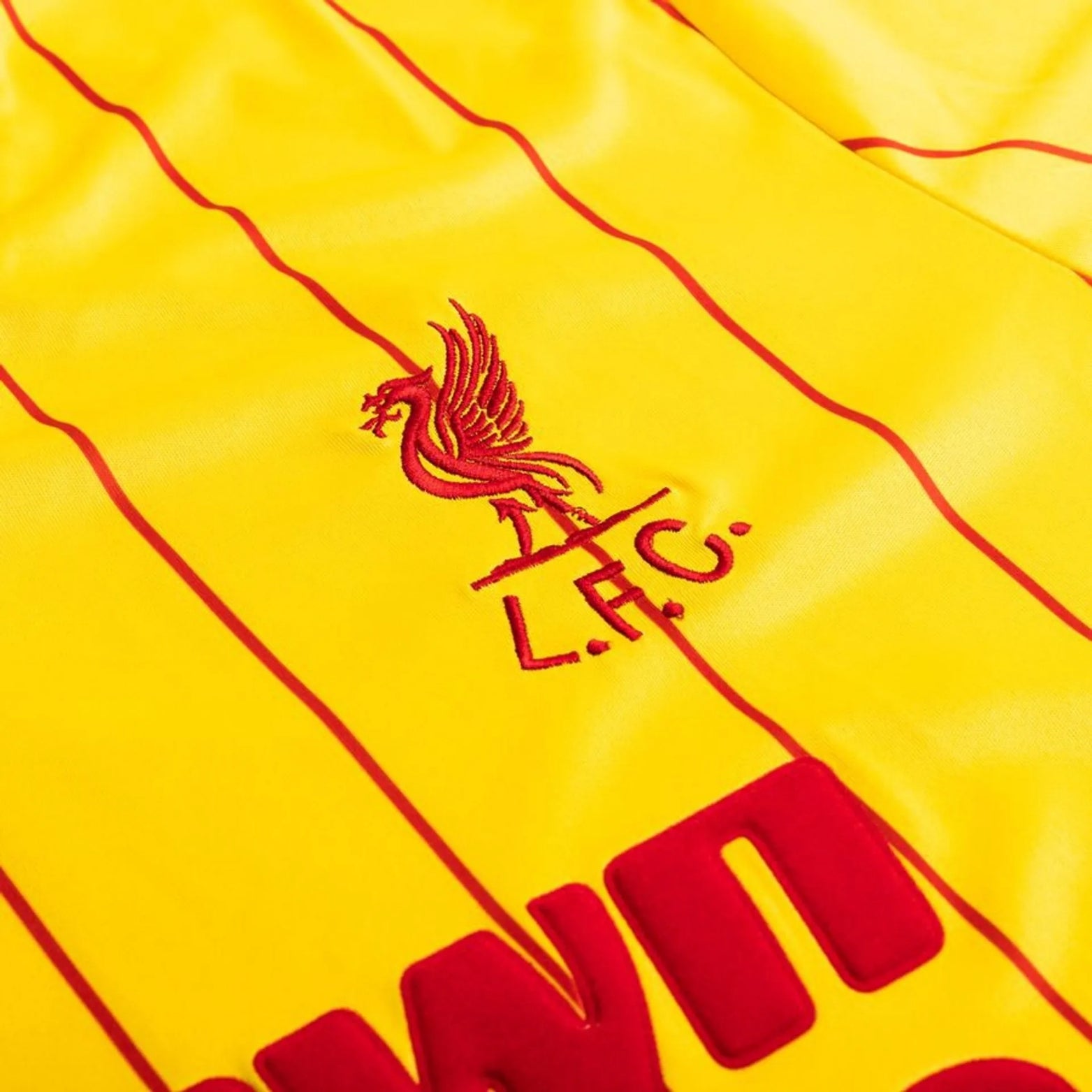 Liverpool Extérieur 84/85