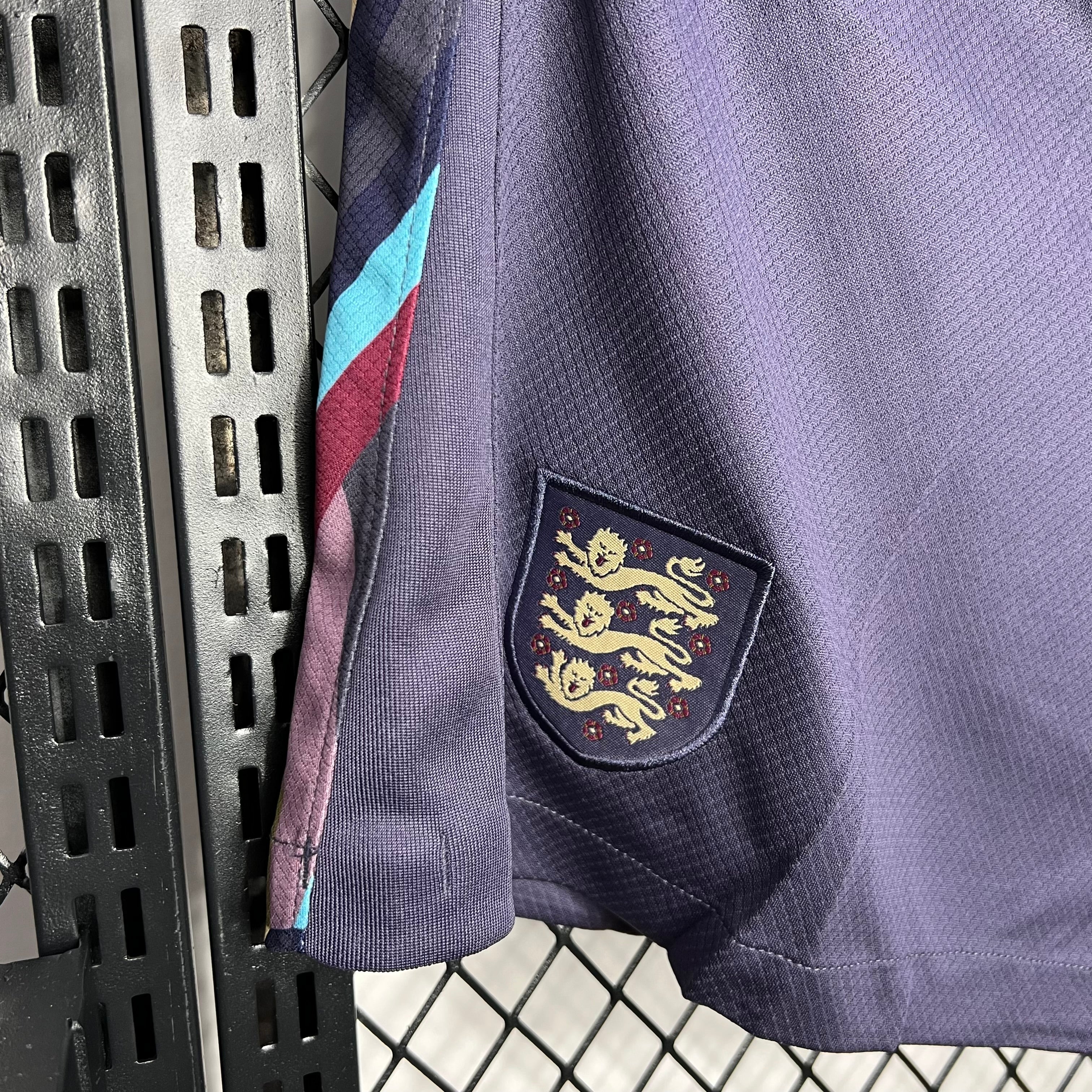 Short Angleterre Extérieur 24/25