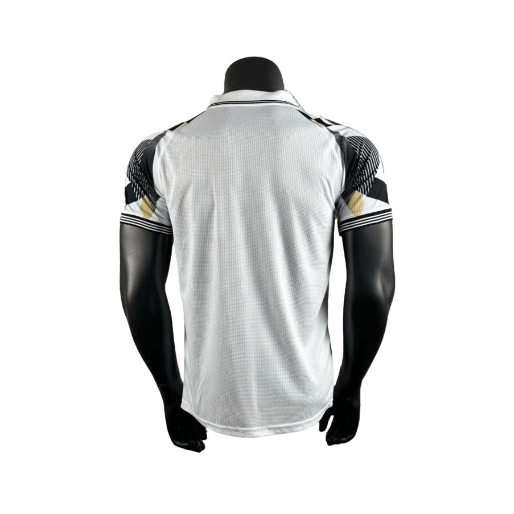 Real Madrid Édition Spéciale 25/26 - Version Joueur