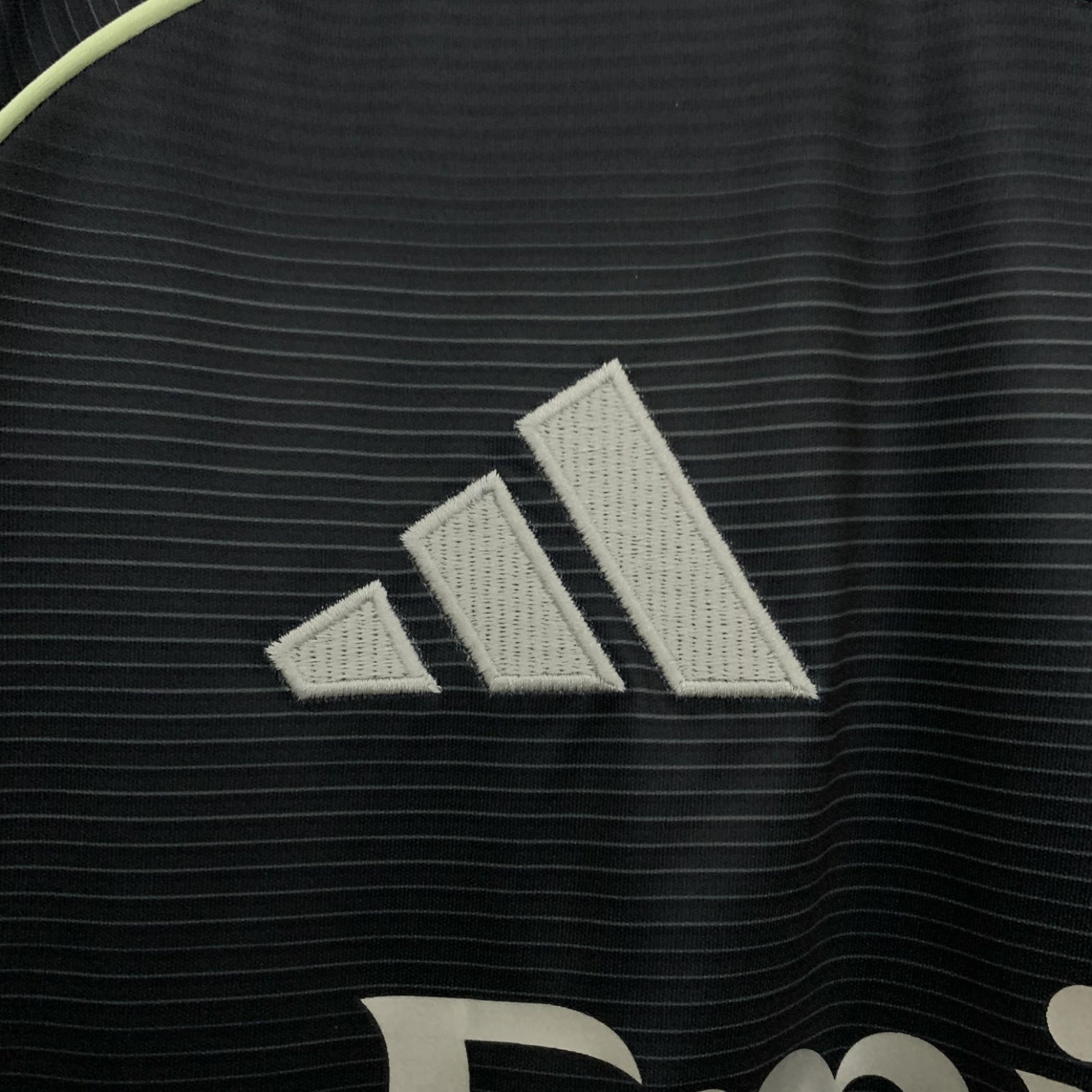 Real Madrid Extérieur 25/26
